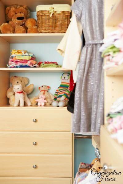 How to Organize a Kids Bedroom Like a Pro - TheOrganizationHouse.com
