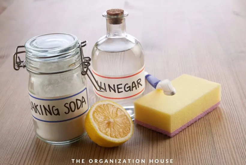 Cleaning with Vinegar